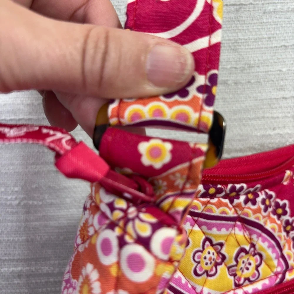 NEW‎ Vera Bradley Pink Paisley Quilted Crossbody Shoulder Bag Adjustable Strap